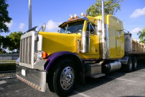 Flatbed Truck Insurance in Arlington, Tarrant County, TX